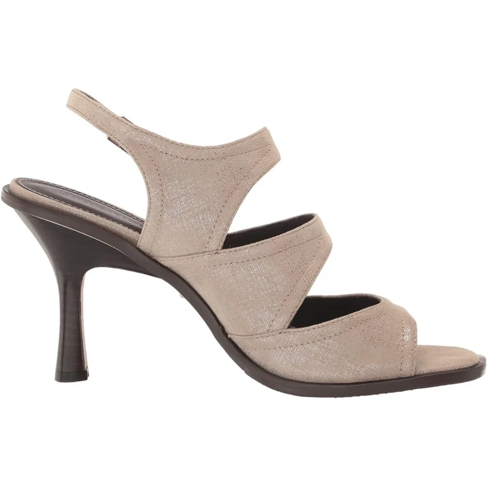 Donald Pliner Effi Women's Heeled Sandal‎ Natural Suede Size 8.5